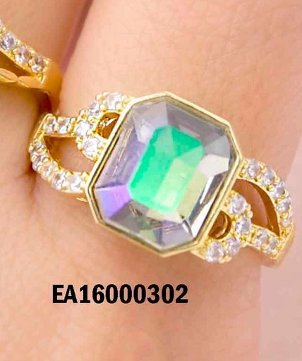 [EA16000302] ANILLO ZIRCONIA RECTANGULAR TORNASOL MORADO ZIRC LATERALES