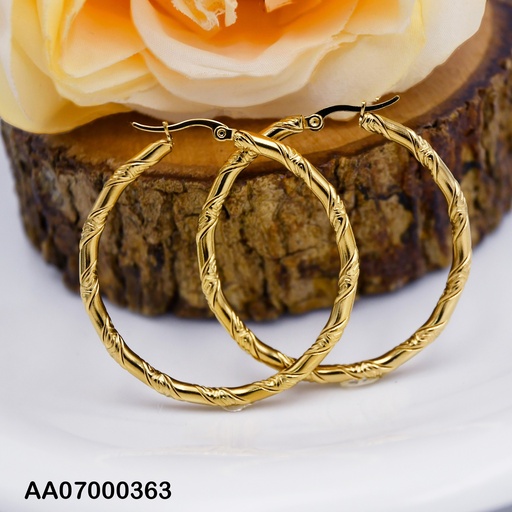 [AA07000363] ARGOLLA DORADA TORSAL CON GRABADOS 44X3MM 50MM