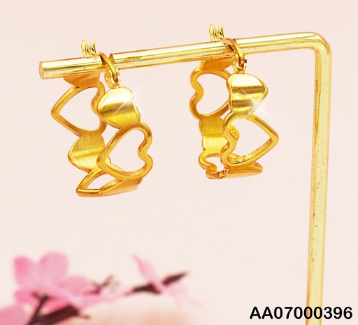 [AA07000396] ARGOLLAS ACERO ANCHAS DE CORAZONES CROQUIS Y RELLENOS