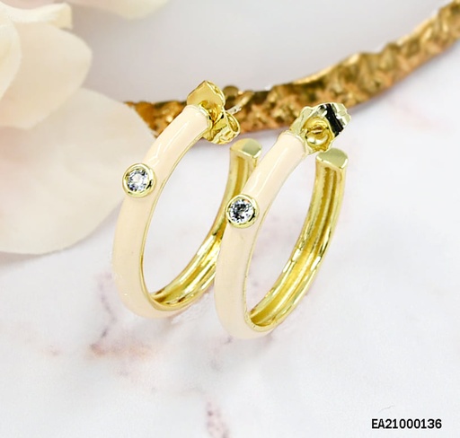 [EA21000136] ARGOLLAS BEIGE CON UNA PIEDRITA