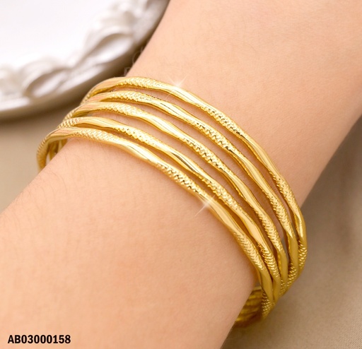 [AB03000158] BRAZALETE CUADRÚPLE PARTES LISAS/GRABADOS 💠